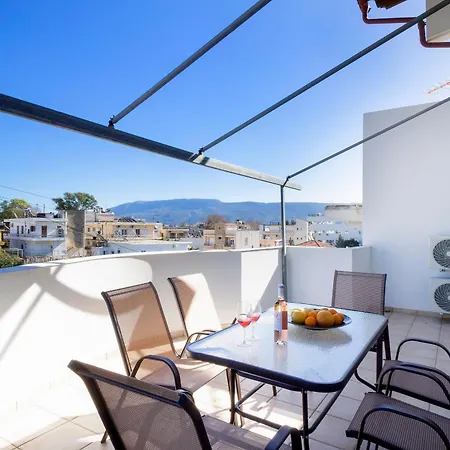 Purple Chania Apartment